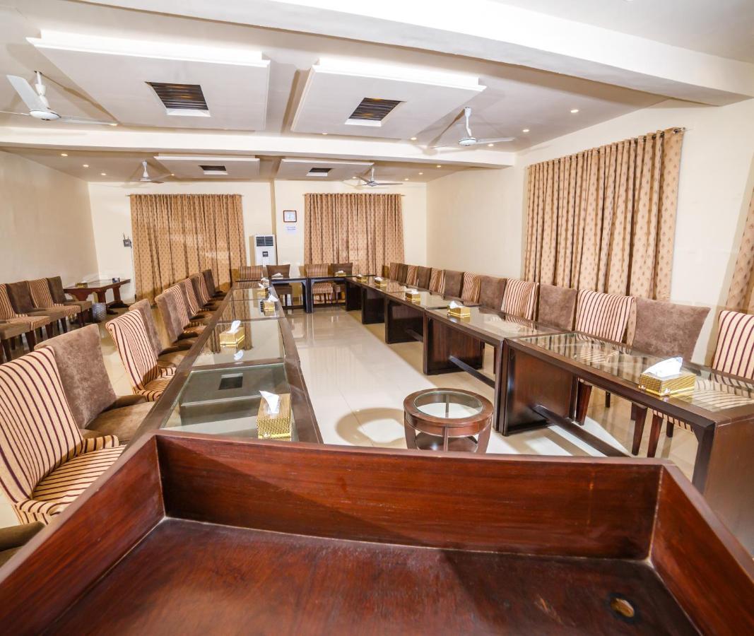 Vip House Peshawar Exterior foto