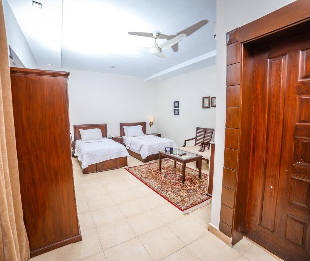 Vip House Peshawar Exterior foto