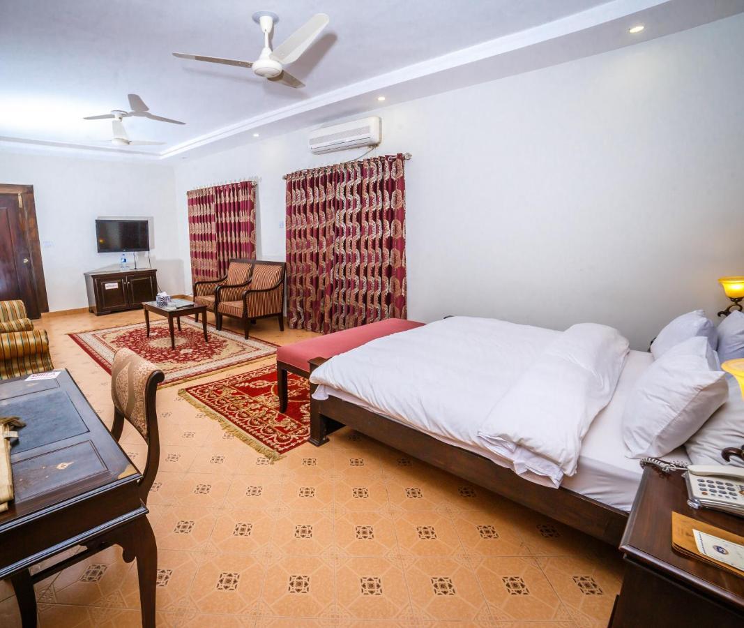 Vip House Peshawar Exterior foto