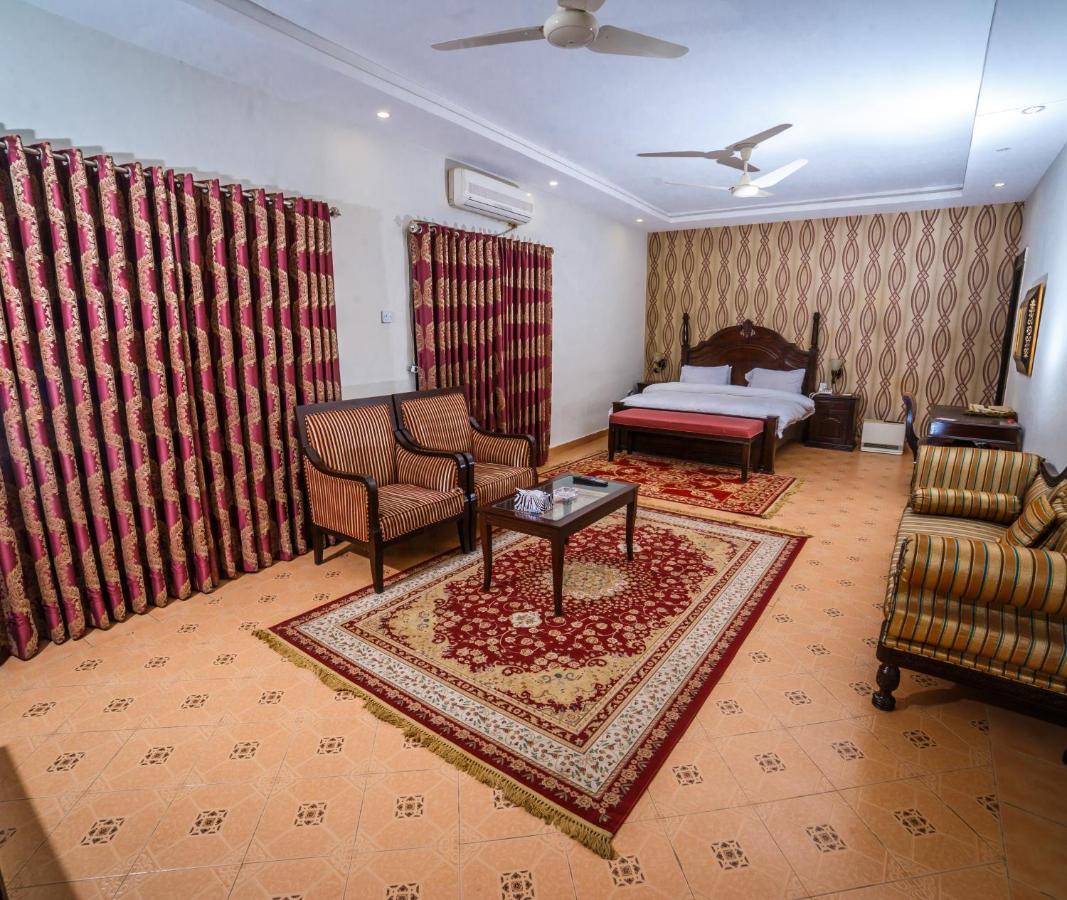 Vip House Peshawar Exterior foto