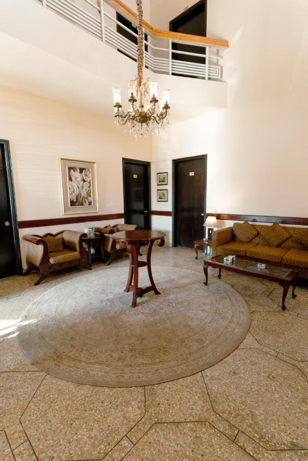Vip House Peshawar Exterior foto